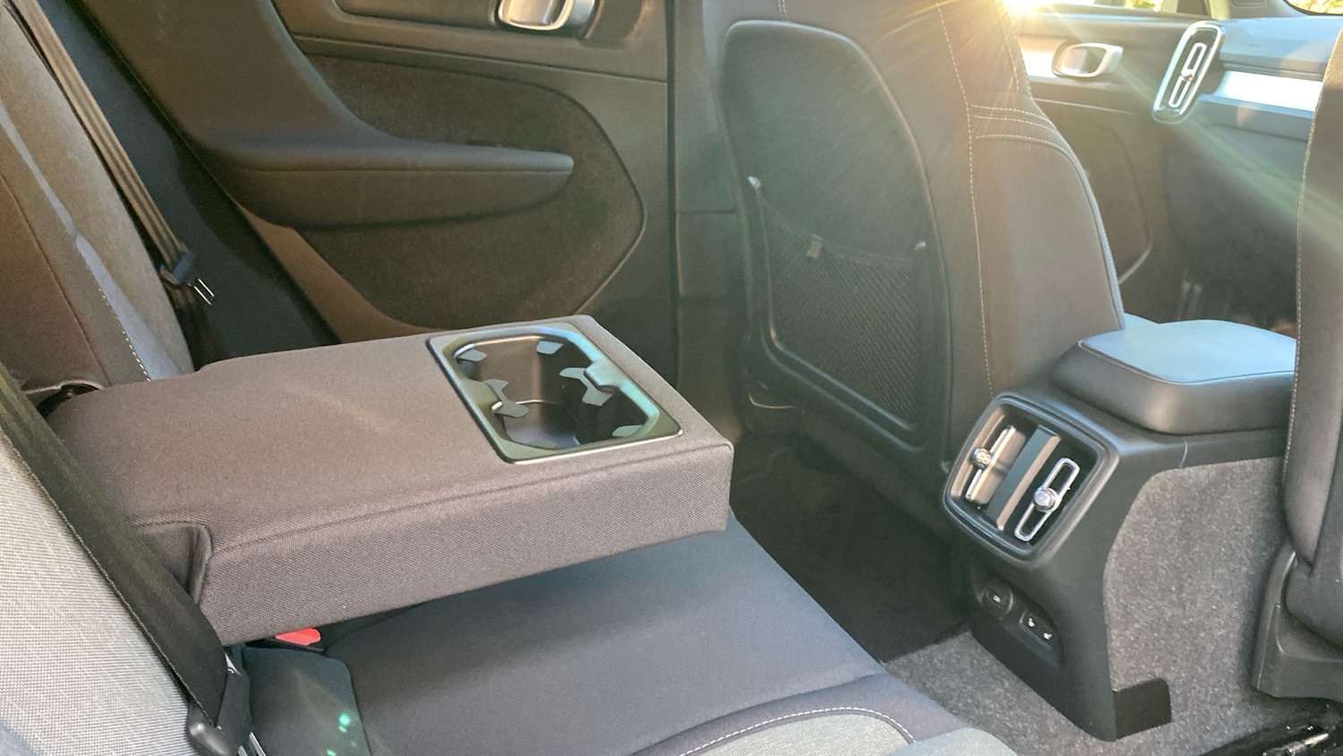 Used Volvo XC40 2023 for sale - 76653260: Photo 26