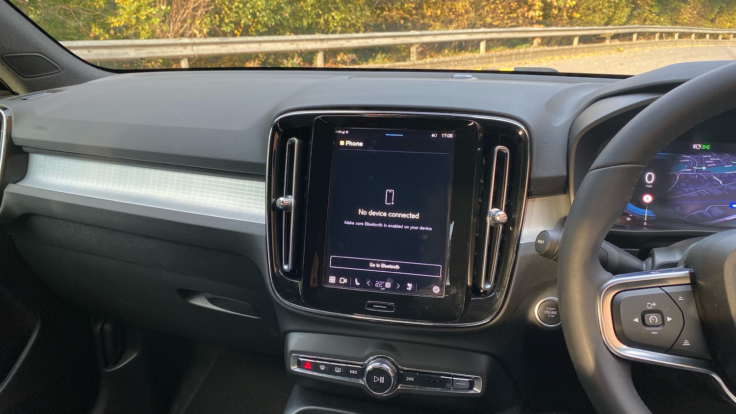 Used Volvo XC40 2023 for sale - 76653260: Photo 34