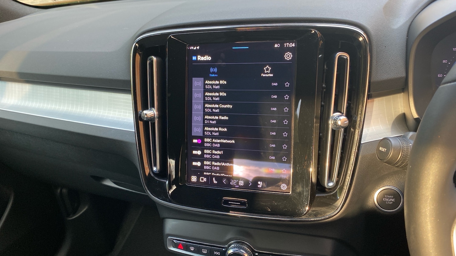 Used Volvo XC40 2023 for sale - 76653260: Photo 36