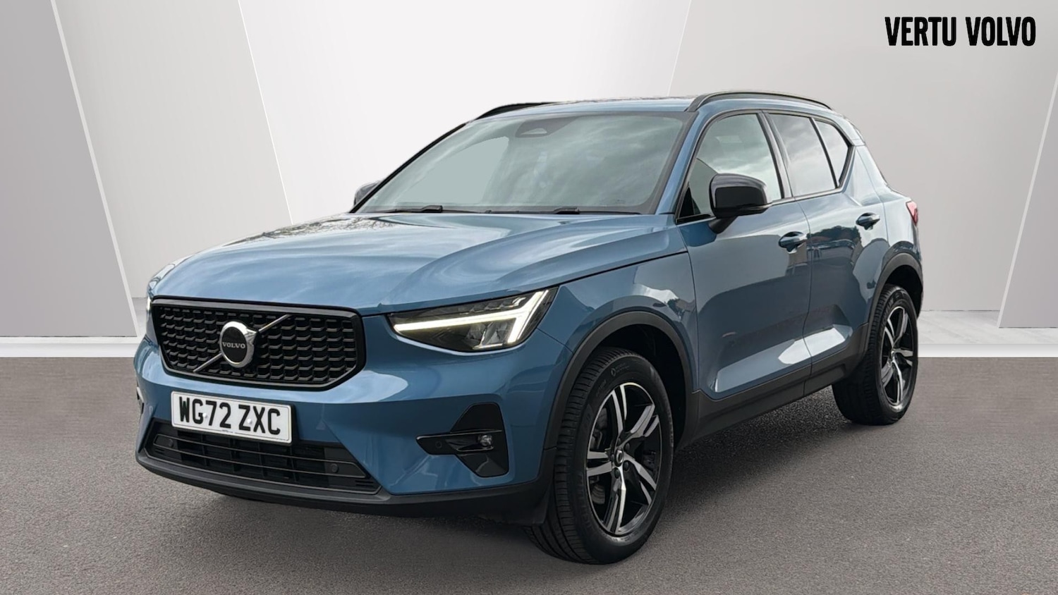 Used Volvo XC40 2023 for sale - 76653260: Photo 6