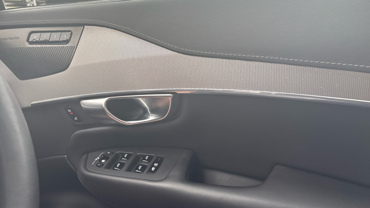 Used Volvo XC60 2023 for sale - 78081615: Photo 27