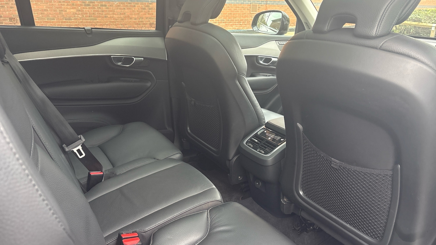 Used Volvo XC60 2023 for sale - 78081615: Photo 31