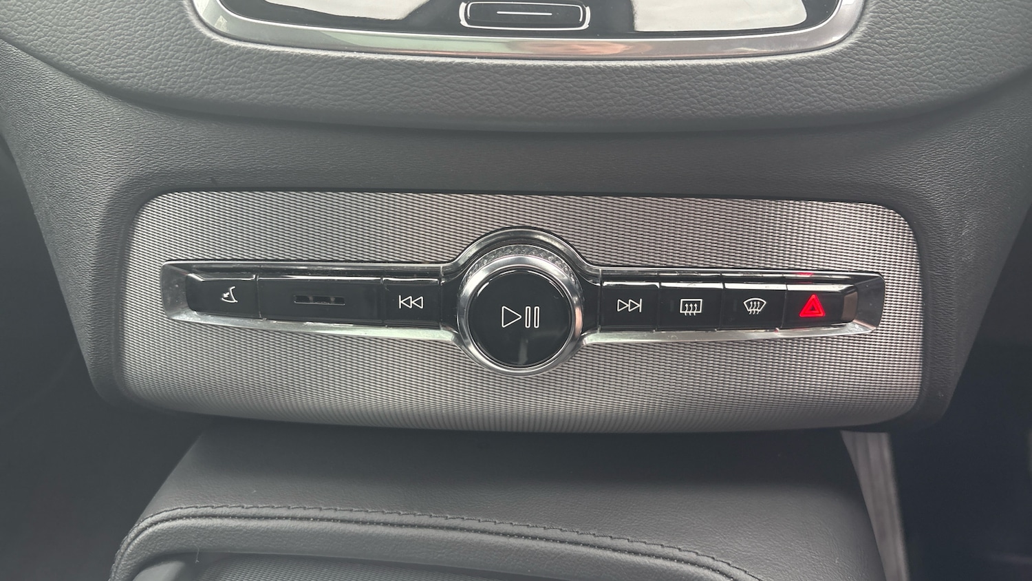 Used Volvo XC60 2023 for sale - 78081615: Photo 42