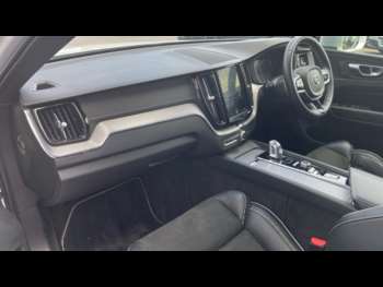 Used Volvo XC60 2018 for sale - 74952923: Photo