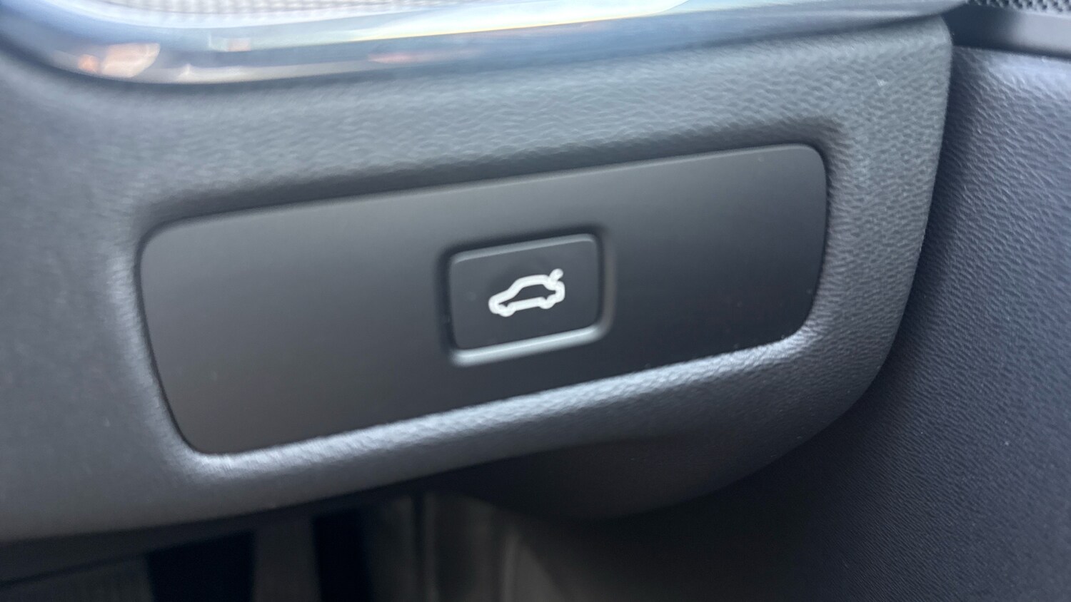 Used Volvo XC60 2024 for sale - 77339168: Photo 28