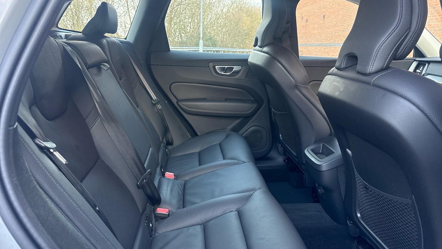 Used Volvo XC60 2024 for sale - 77339168: Photo 6