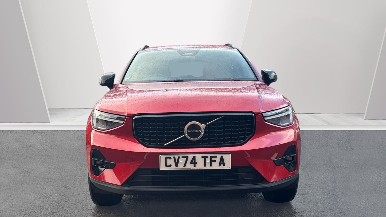 Used Volvo XC40 2024 for sale - 77339160: Photo 8