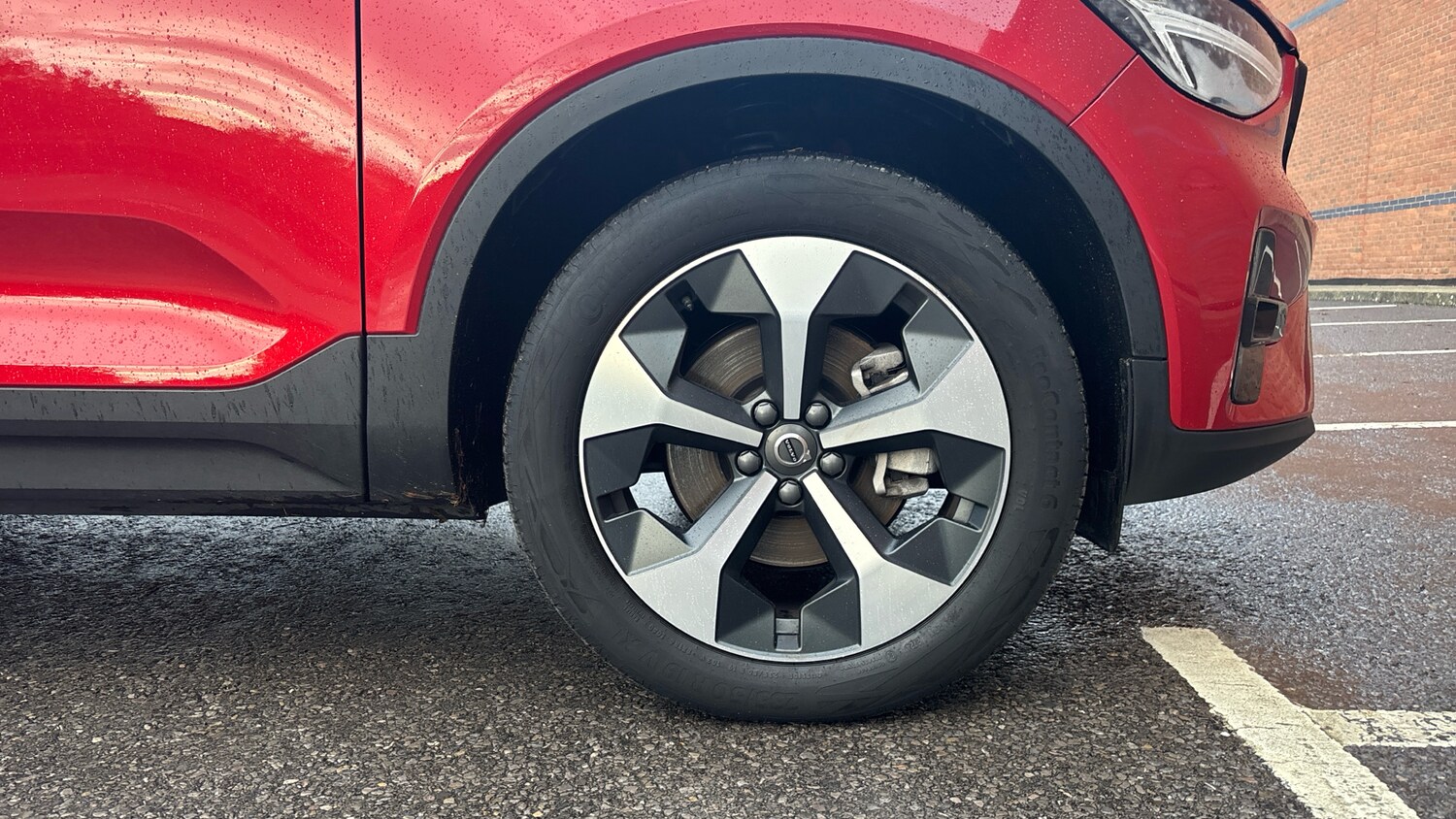 Used Volvo XC40 2024 for sale - 77339160: Photo 9