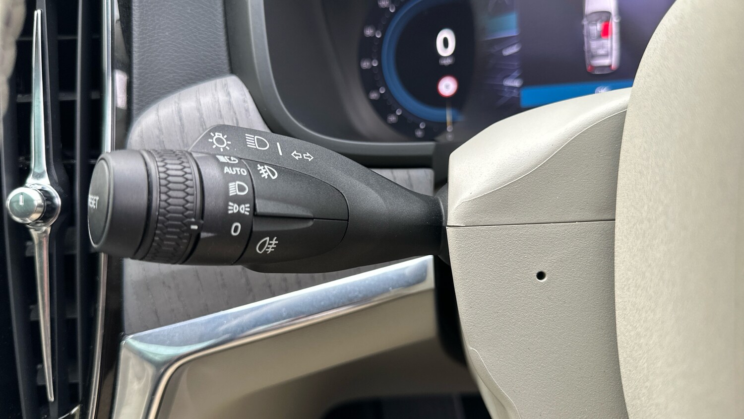 Used Volvo V90 2024 for sale - 76653266: Photo 24