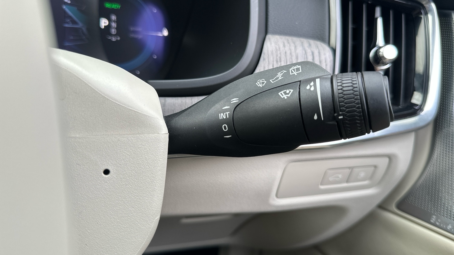 Used Volvo V90 2024 for sale - 76653266: Photo 25