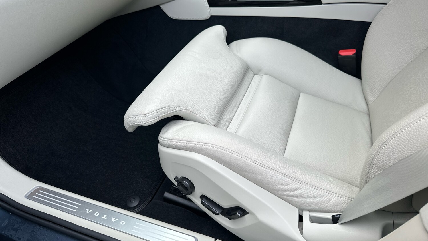 Used Volvo V90 2024 for sale - 76653266: Photo 27