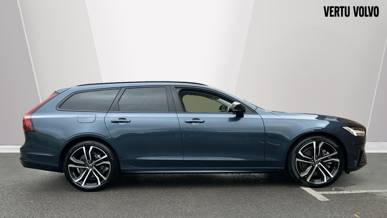 Used Volvo V90 2024 for sale - 76653266: Photo 3