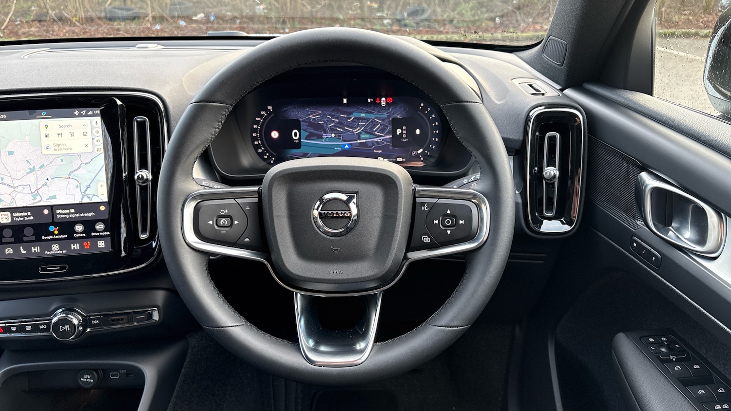 Used Volvo XC40 2025 for sale - 77171078: Photo 10