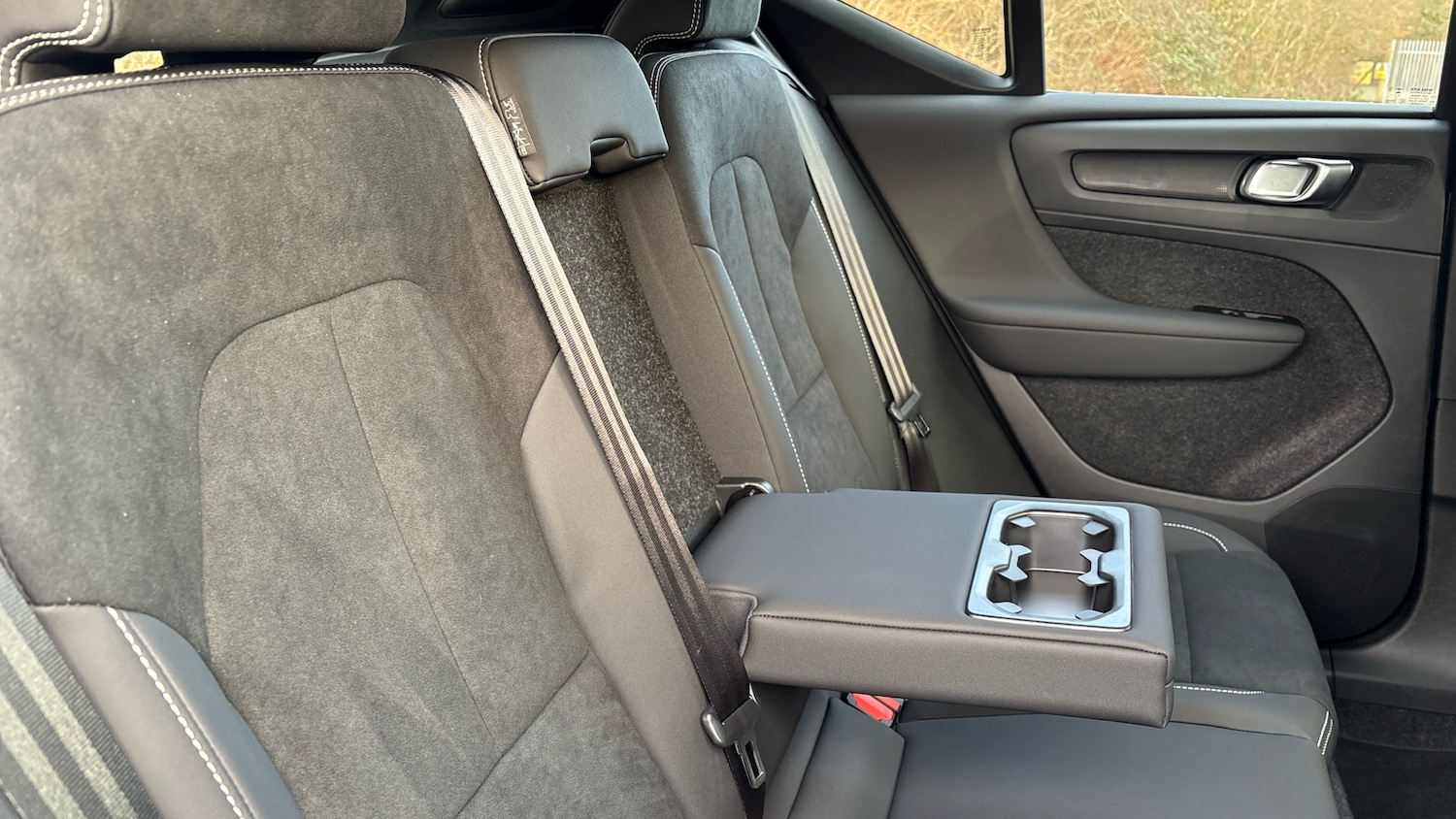 Used Volvo XC40 2025 for sale - 77171078: Photo 31