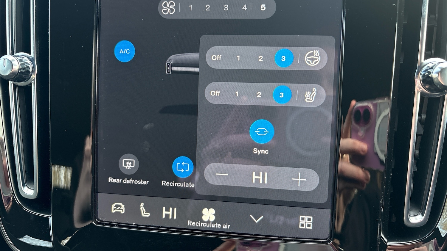 Used Volvo XC40 2025 for sale - 77171078: Photo 33