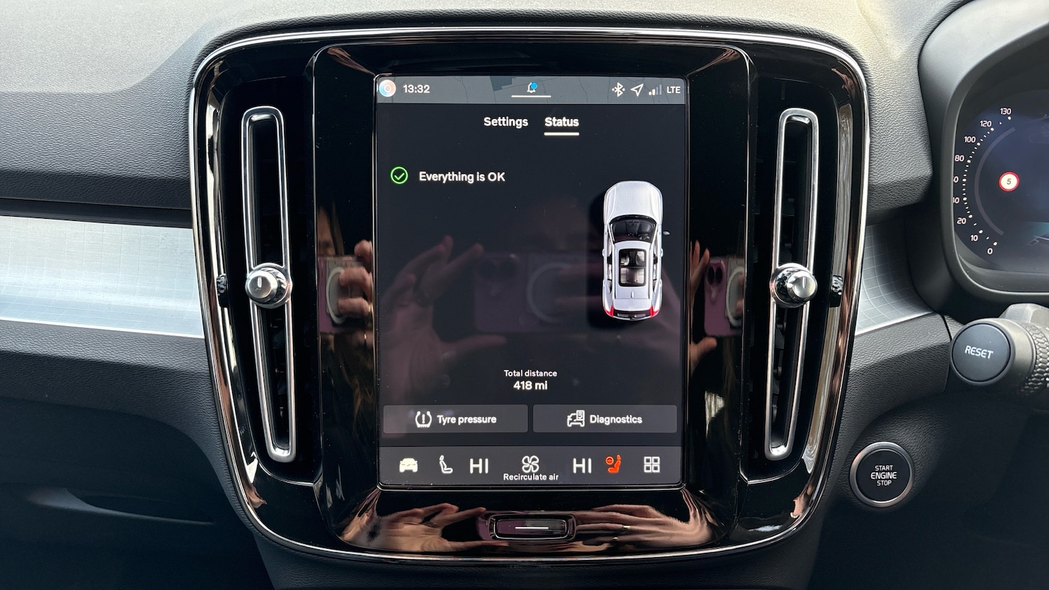 Used Volvo XC40 2025 for sale - 77171078: Photo 35