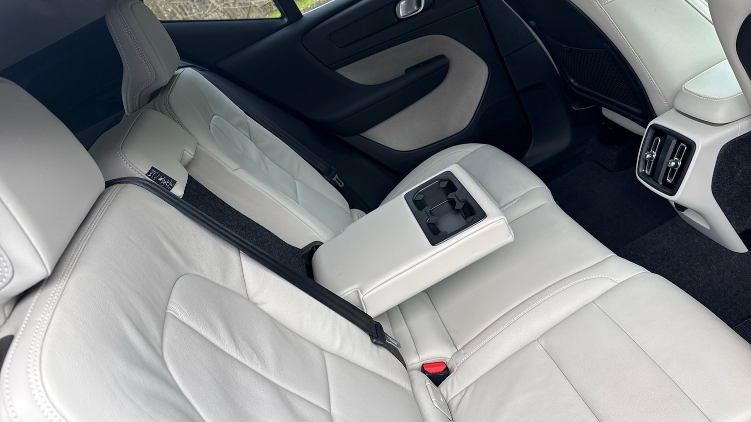 Used Volvo XC40 2020 for sale - 77465557: Photo 17