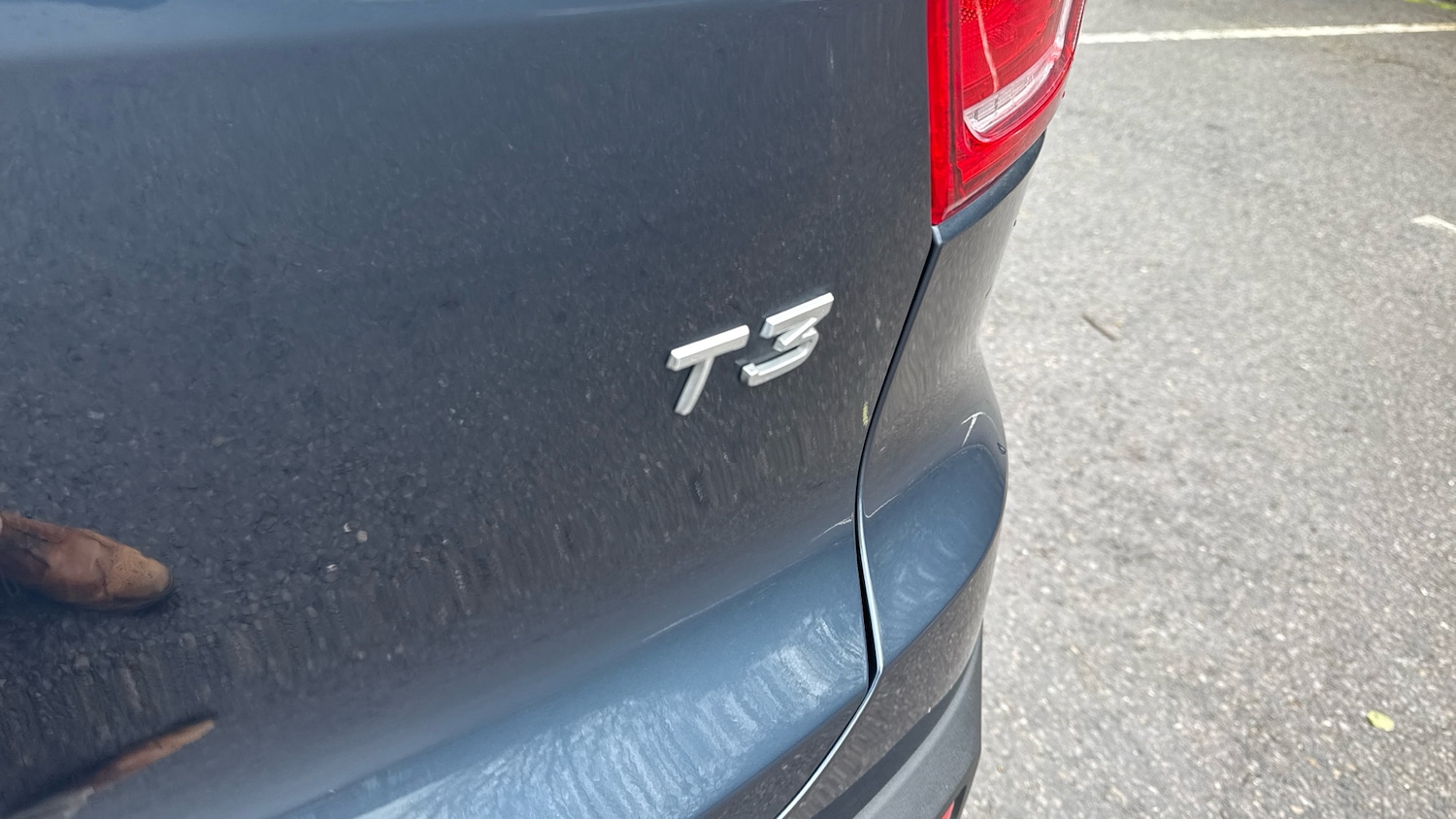 Used Volvo XC40 2020 for sale - 77465557: Photo 19