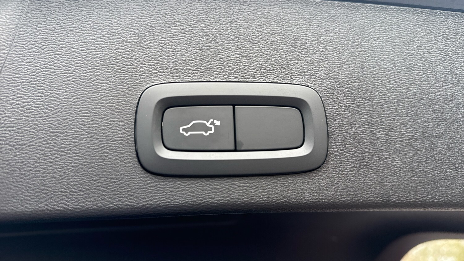 Used Volvo XC40 2020 for sale - 77465557: Photo 21