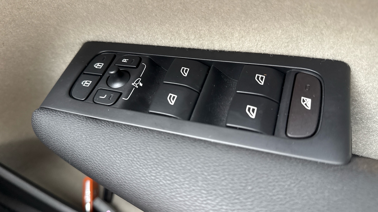 Used Volvo XC40 2020 for sale - 77465557: Photo 25