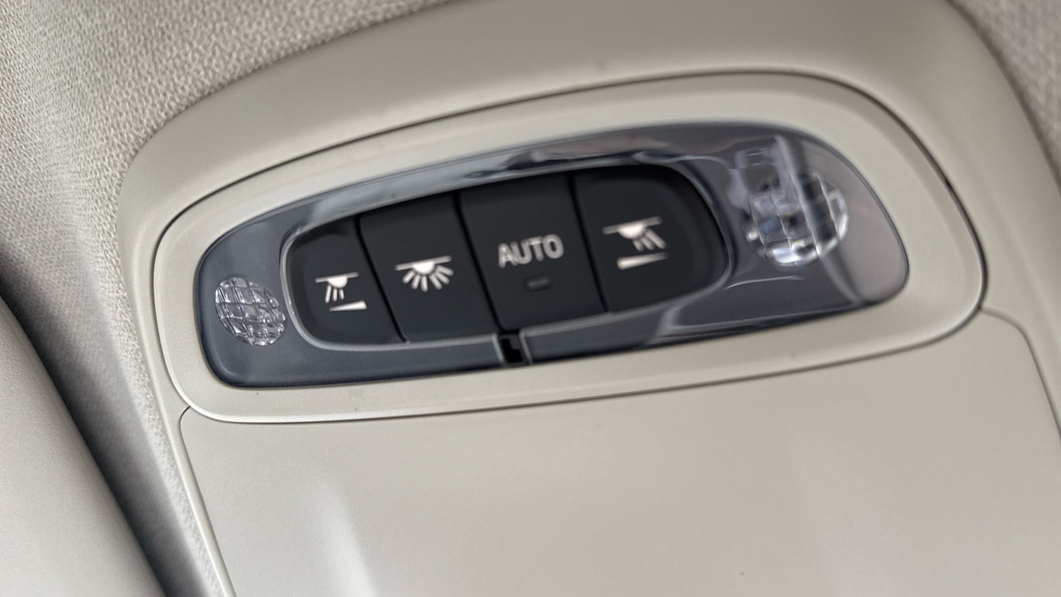 Used Volvo XC40 2020 for sale - 77465557: Photo 47