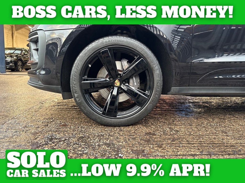 Used Porsche Macan 2022 for sale - 77383627: Photo 15