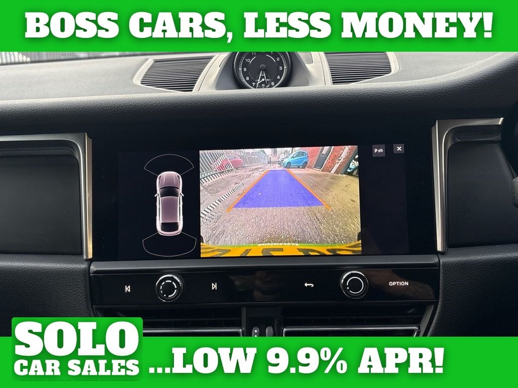 Used Porsche Macan 2022 for sale - 77383627: Photo 31