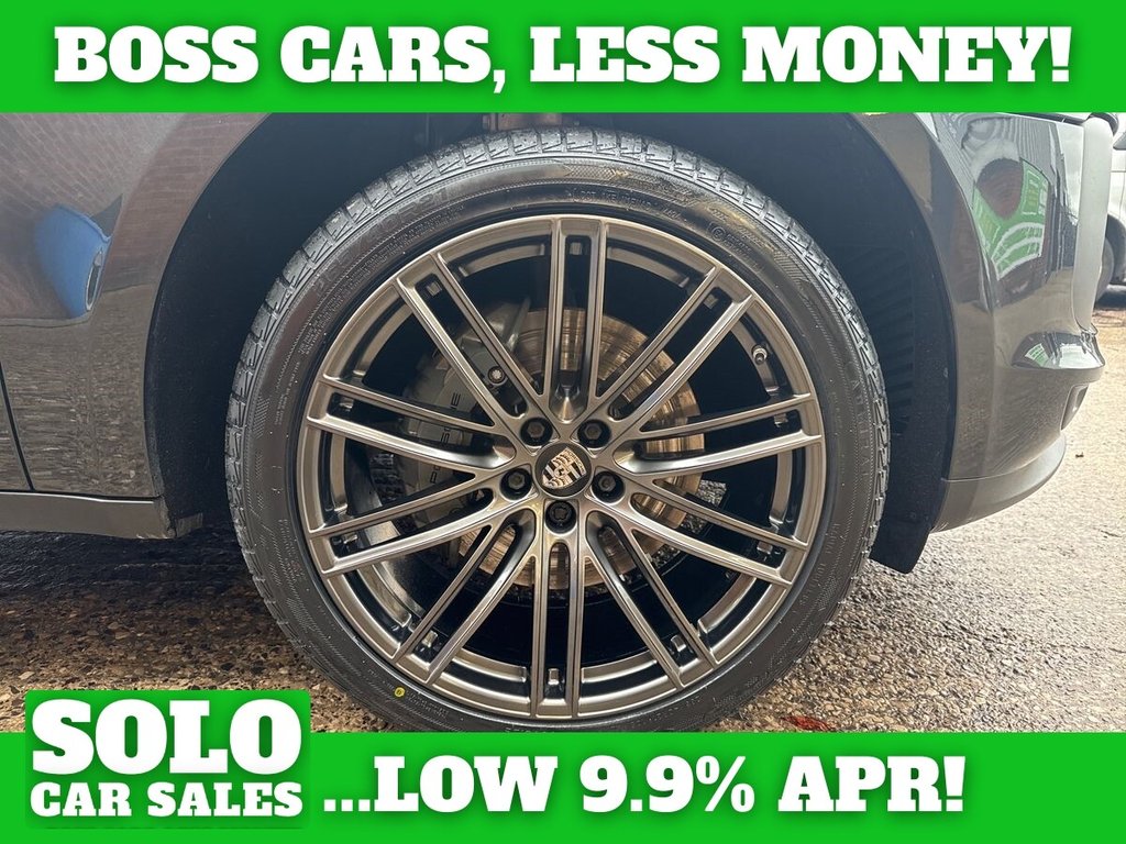 Used Porsche Macan 2020 for sale - 77520590: Photo 12