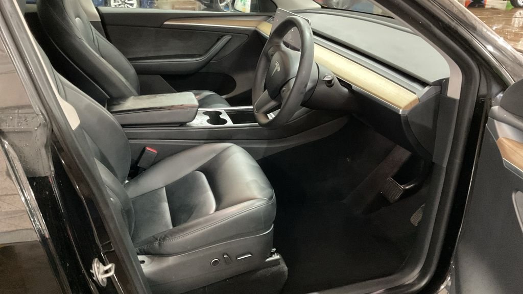 Used Tesla Model Y 2023 for sale - 77720271: Photo 11
