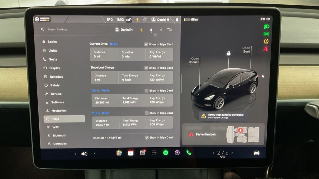 Used Tesla Model Y 2023 for sale - 77720271: Photo 3
