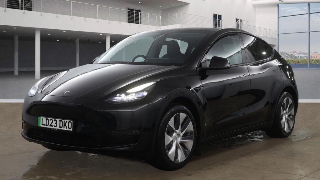 Used Tesla Model Y 2023 for sale - 77720271: Photo 4