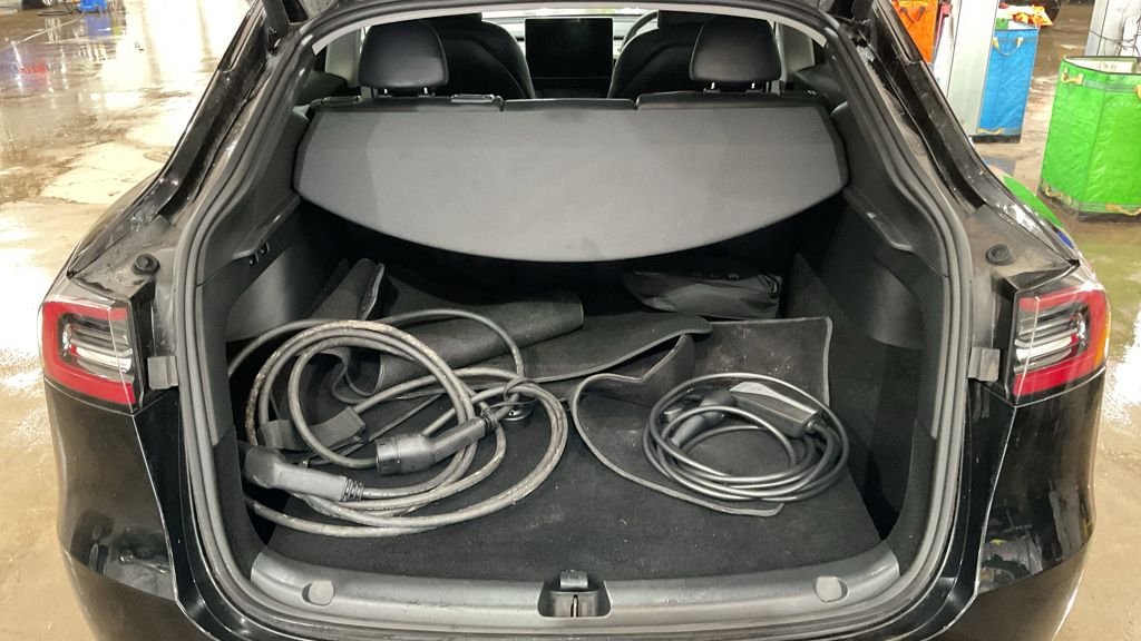 Used Tesla Model Y 2023 for sale - 77720271: Photo 9