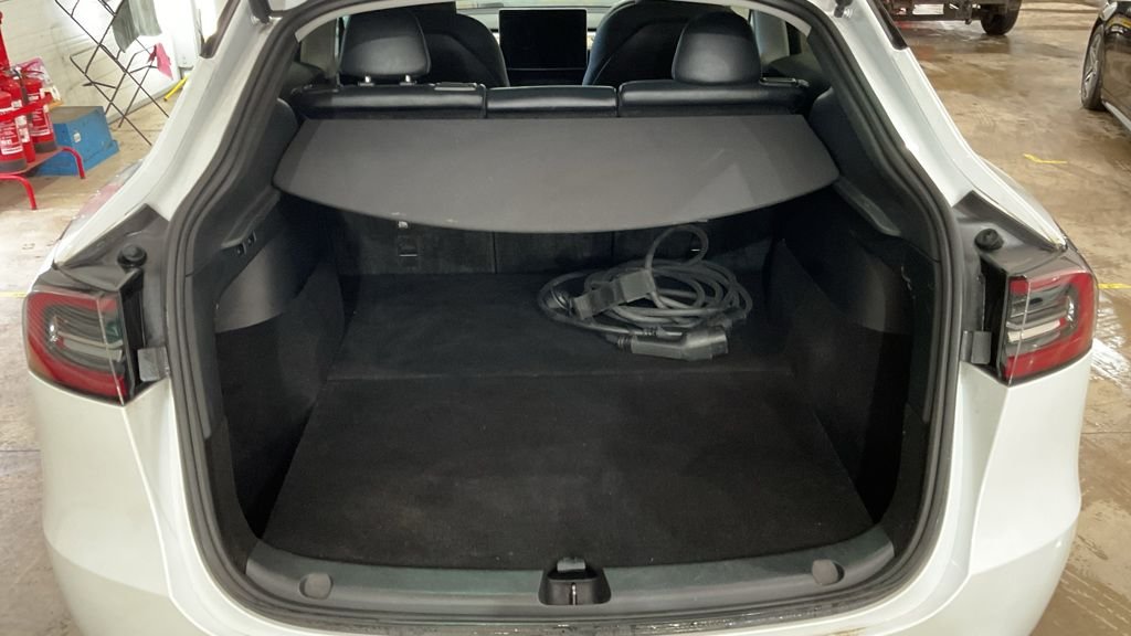 Used Tesla Model Y 2022 for sale - 77734358: Photo 9