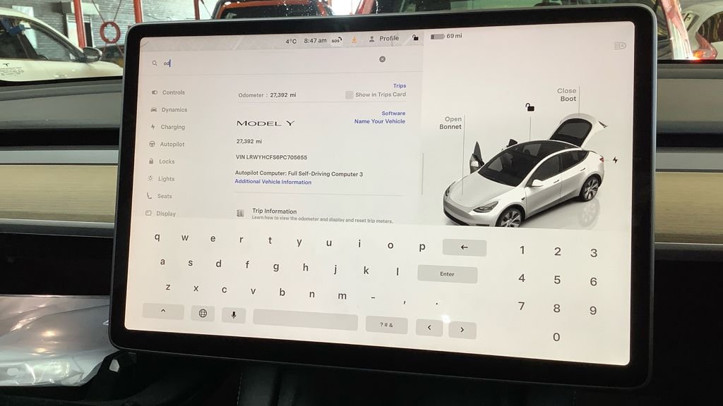 Used Tesla Model Y 2023 for sale - 78124411: Photo 3