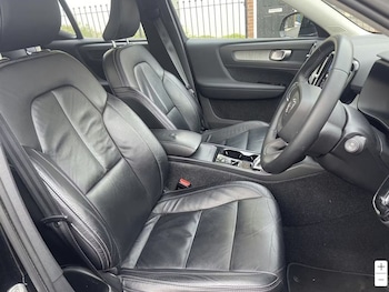 Used Volvo XC40 2022 for sale - 77421813: Photo