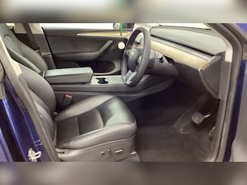 Used Tesla Model Y 2022 for sale - 77734568: Photo