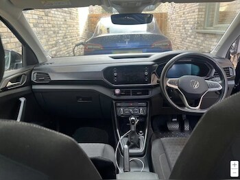 Used Volkswagen T-Cross 2022 for sale - 77534660: Photo