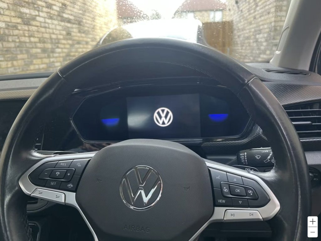 Used Volkswagen T-Cross 2022 for sale - 77534660: Photo 9