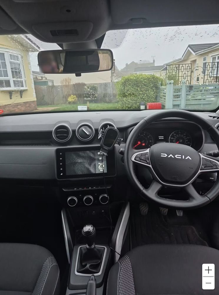 Used Dacia Duster 2023 for sale - 77835230: Photo 2