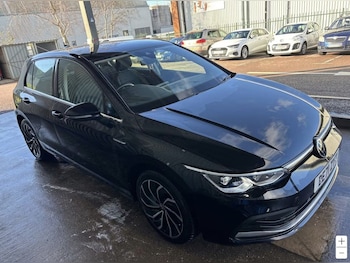 Used Volkswagen Golf 2021 for sale - 77654856: Photo