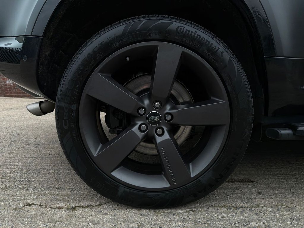 Used Land Rover Defender 2023 for sale - 77383564: Photo 18