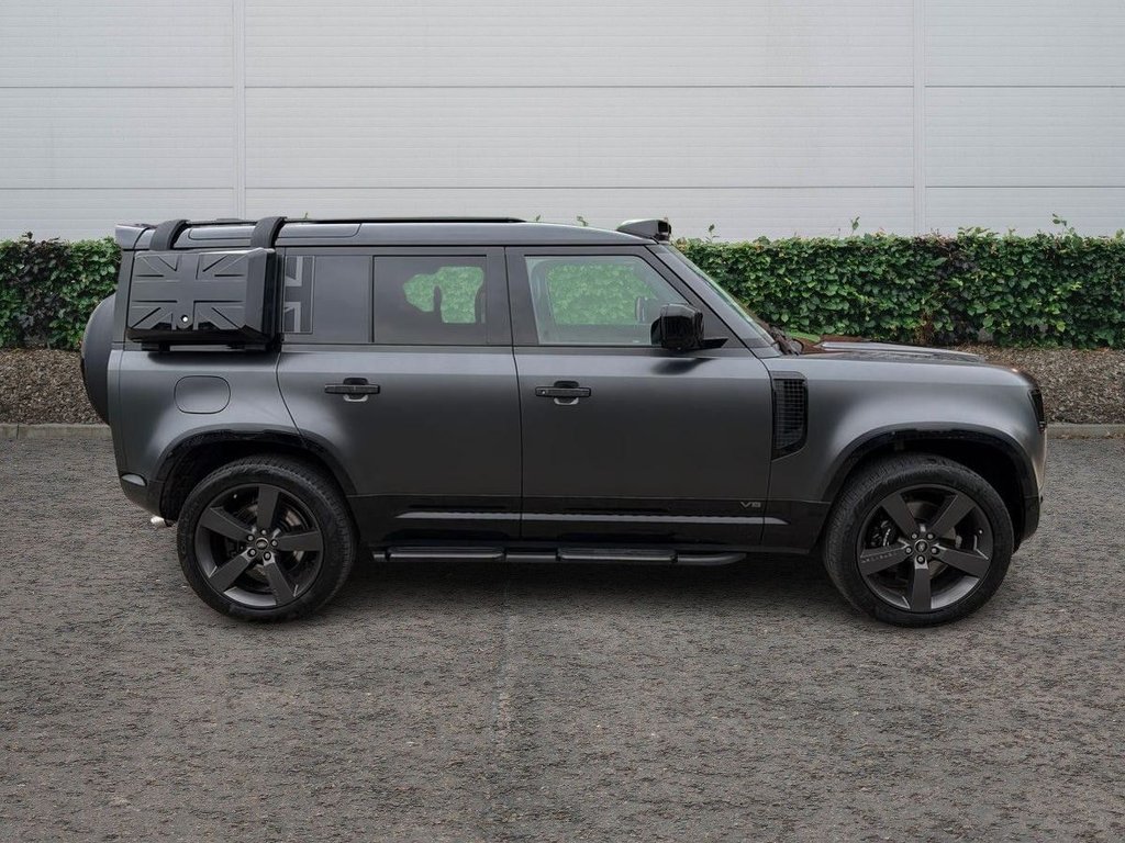 Used Land Rover Defender 2023 for sale - 77383564: Photo 6