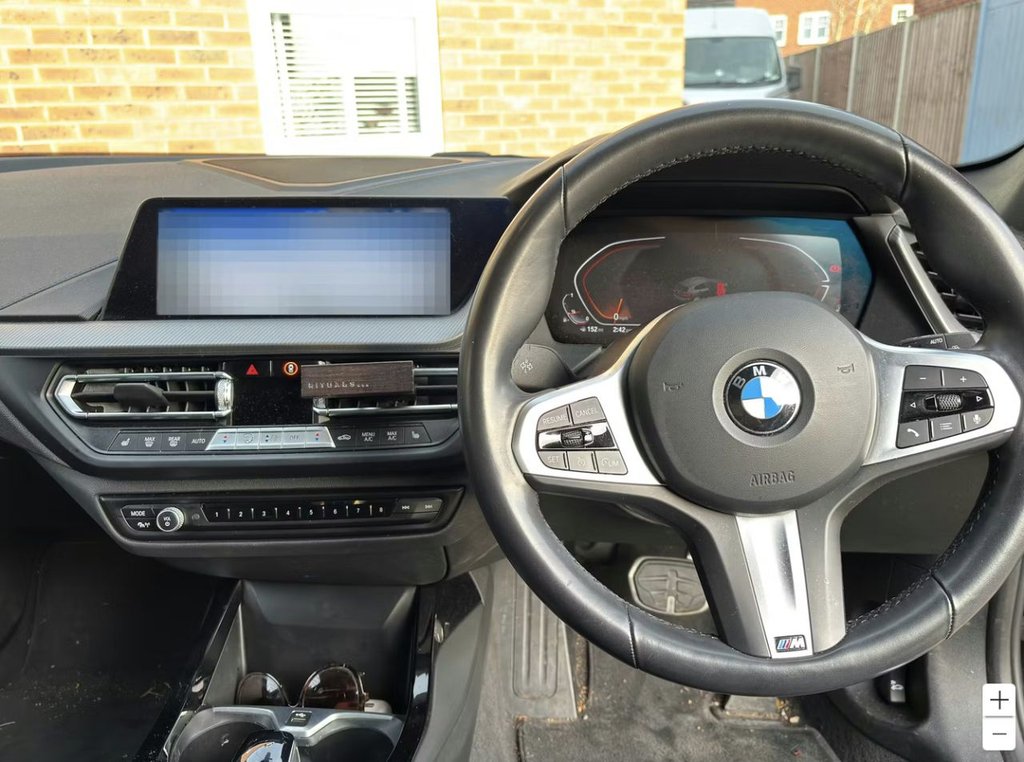 Used BMW 1 Series 2023 for sale - 77780190: Photo 2
