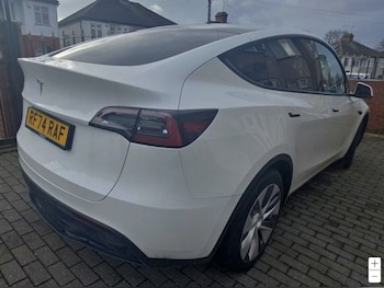 Used Tesla Model Y 2024 for sale - 77563920: Photo