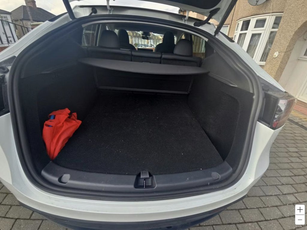 Used Tesla Model Y 2024 for sale - 77563920: Photo 8