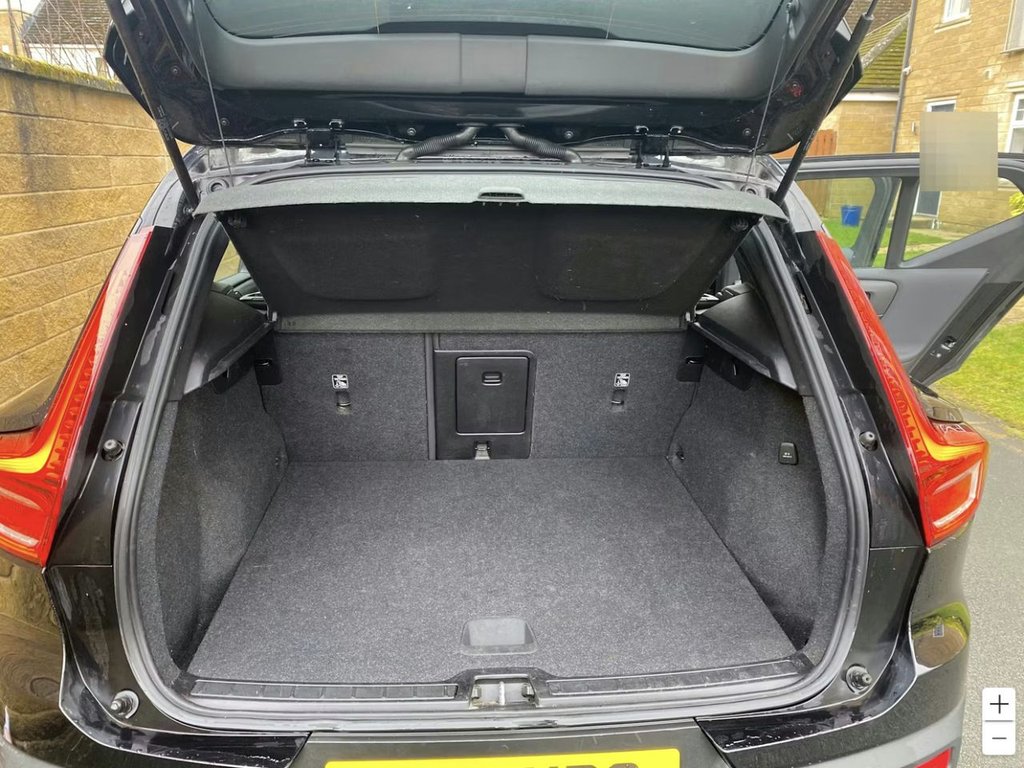 Used Volvo XC40 2022 for sale - 77719505: Photo 10