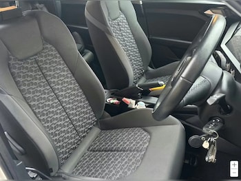 Used Audi A1 2023 for sale - 77507307: Photo