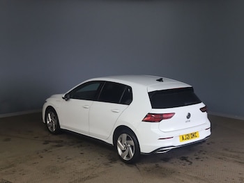 Used Volkswagen Golf 2021 for sale - 77991087: Photo