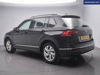 Used Volkswagen Tiguan 2021 for sale - 75716422: Photo
