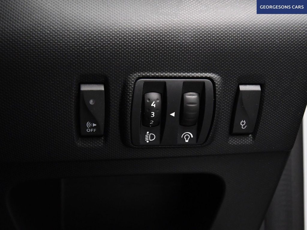 Used Renault Zoe 2019 for sale - 77667093: Photo 32